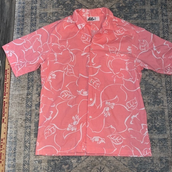 Hilo Hattie Other - Hilo Hattie’s vintage men’s shirt - XL